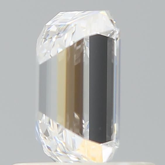 Emerald Lab-Grown Diamond image