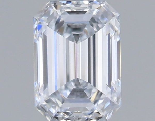 Emerald Lab-Grown Diamond image