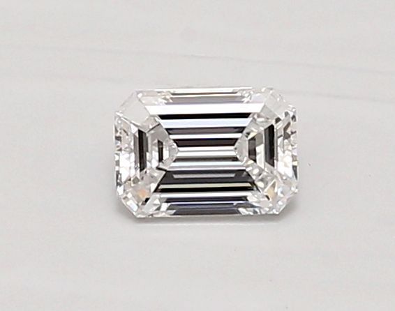 Emerald Lab-Grown Diamond image