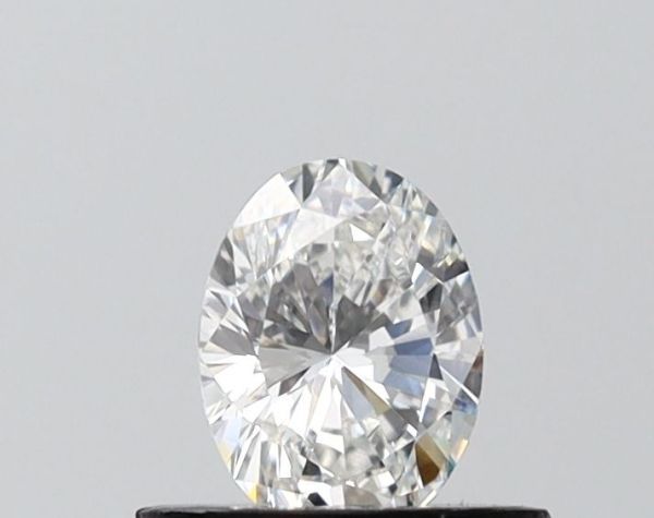 Oval Lab-Grown Diamond image