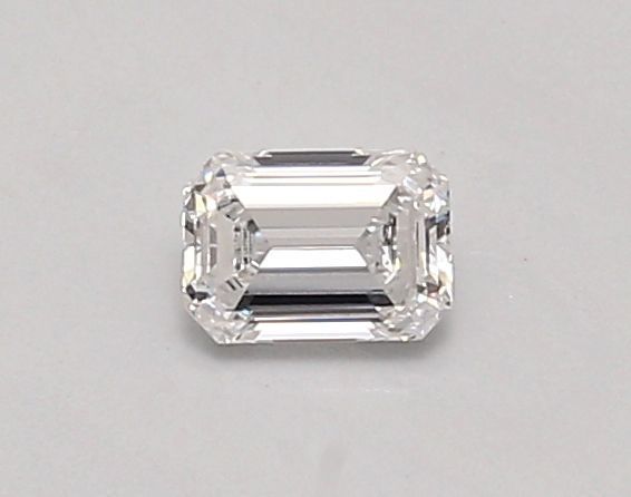 Emerald Lab-Grown Diamond image