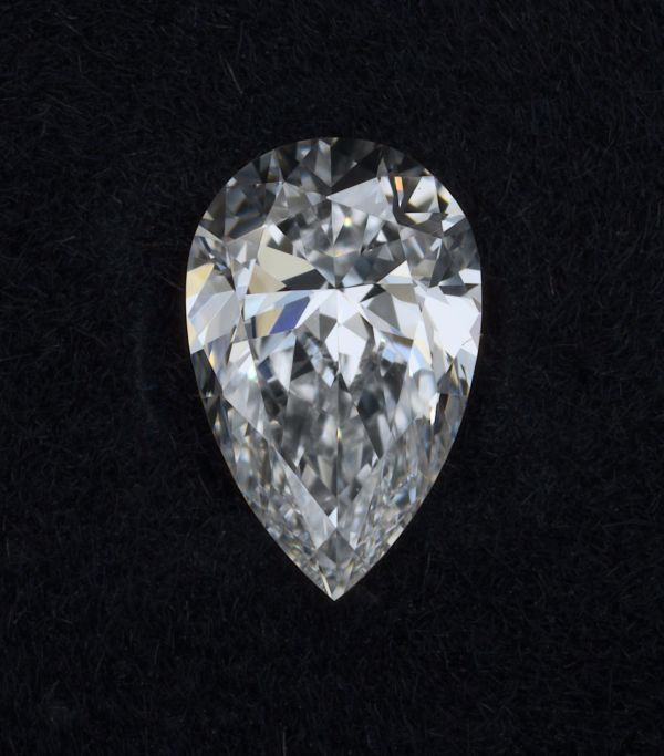 Pear Lab-Grown Diamond image