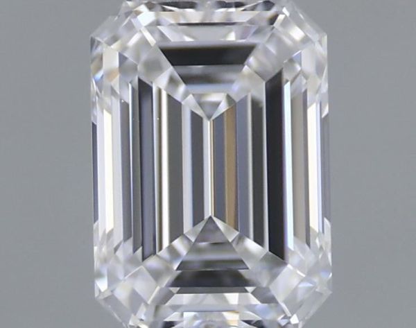 Emerald Lab-Grown Diamond image