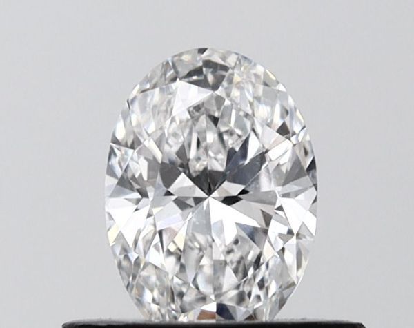 Oval Lab-Grown Diamond image