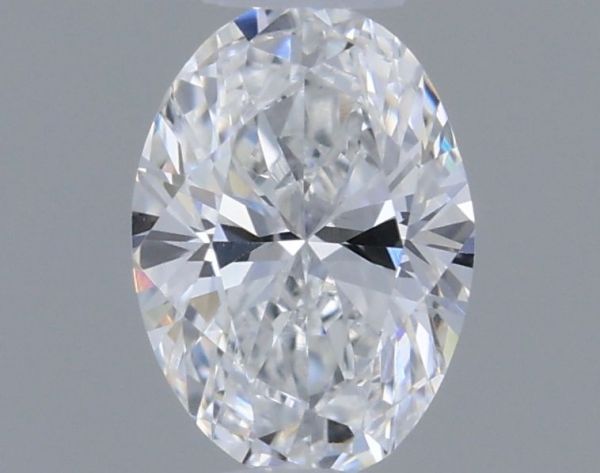 Oval Lab-Grown Diamond image