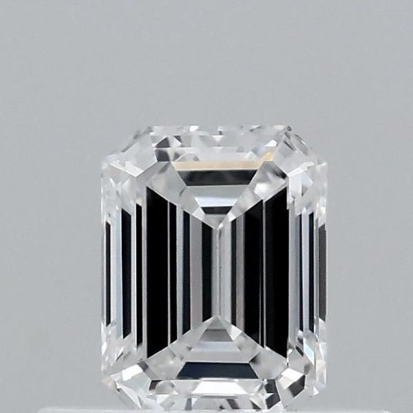 Emerald Lab-Grown Diamond image