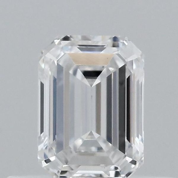 Emerald Lab-Grown Diamond image