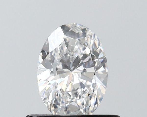 Oval Lab-Grown Diamond image
