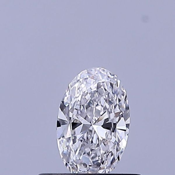 Oval Lab-Grown Diamond image