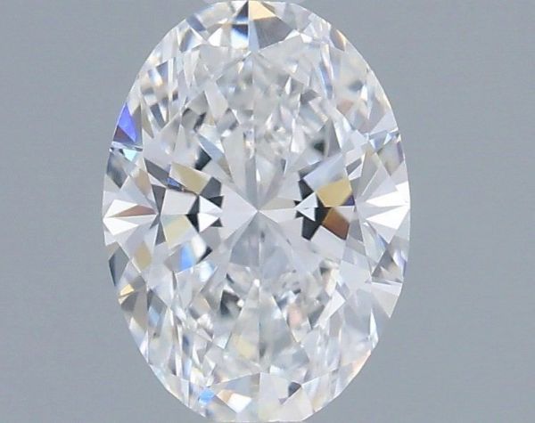 Oval Lab-Grown Diamond image