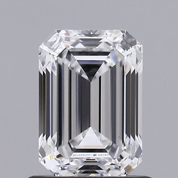 Emerald Lab-Grown Diamond image
