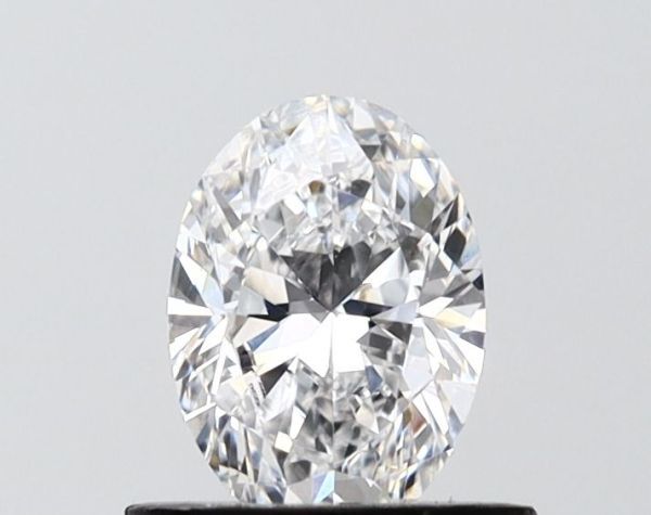 Oval Lab-Grown Diamond image