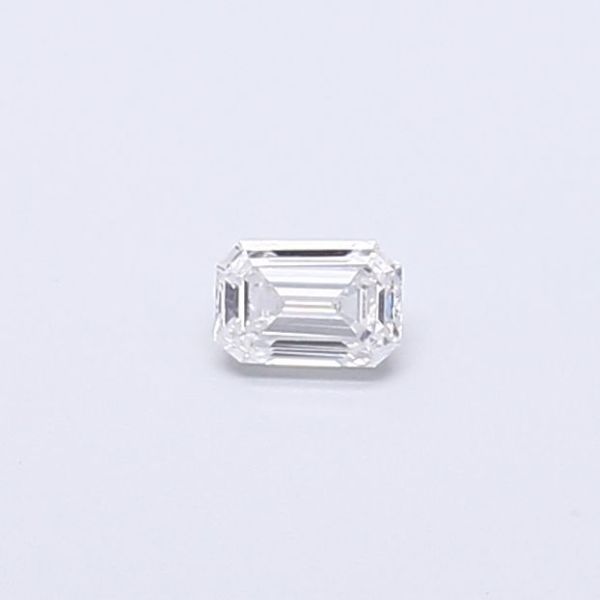 Emerald Lab-Grown Diamond image