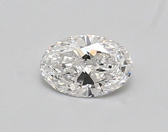 Oval Lab-Grown Diamond image