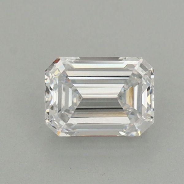 Emerald Lab-Grown Diamond image