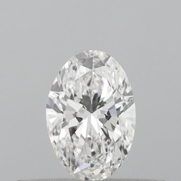 Oval Lab-Grown Diamond image