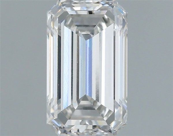 Emerald Lab-Grown Diamond image