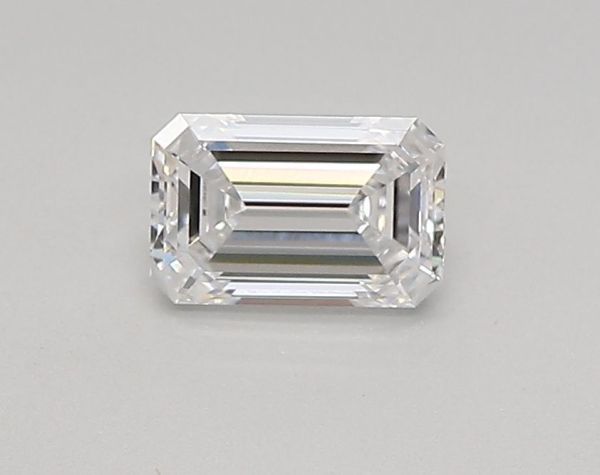 Emerald Lab-Grown Diamond image