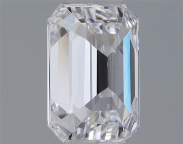Emerald Lab-Grown Diamond image