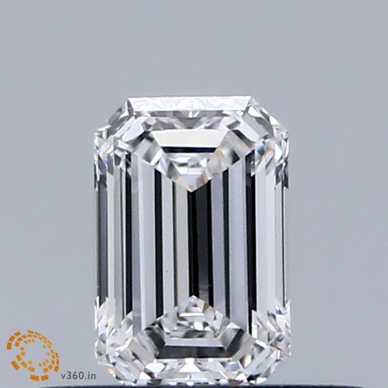 Emerald Lab-Grown Diamond image