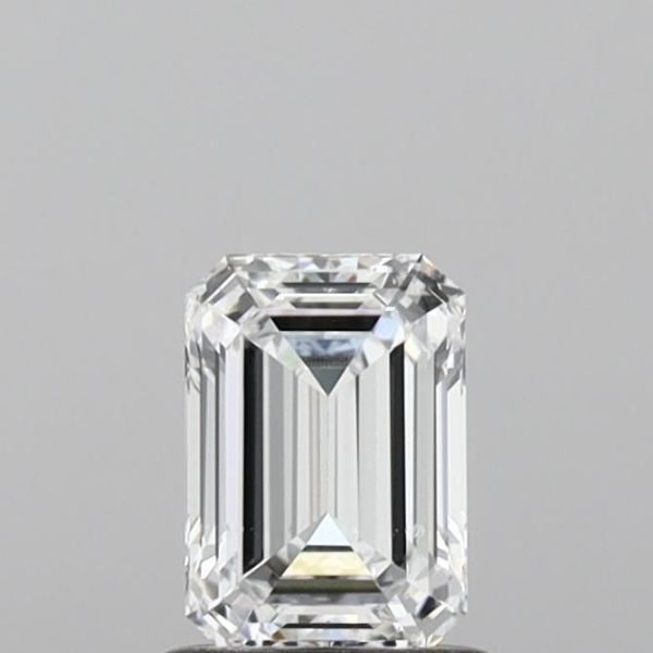 Emerald Lab-Grown Diamond image