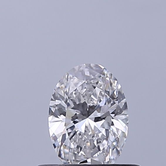 Oval Lab-Grown Diamond image