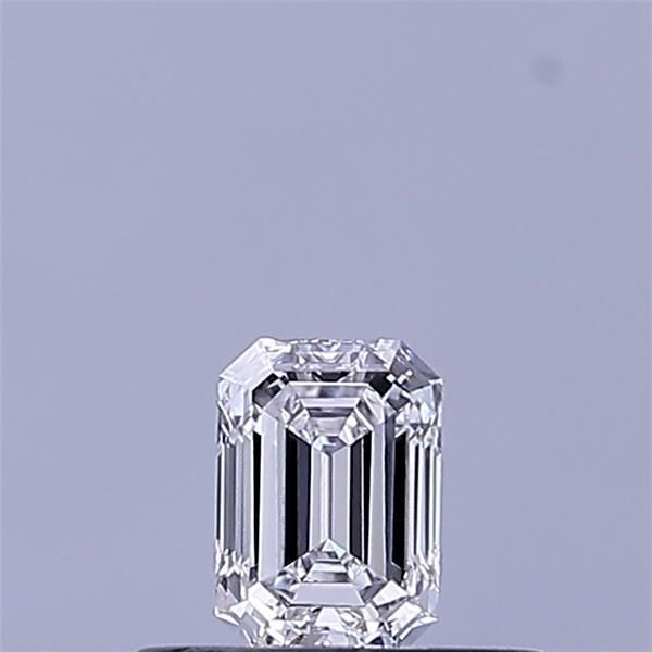 Emerald Lab-Grown Diamond image