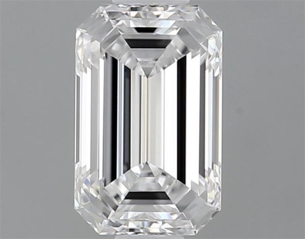 Emerald Lab-Grown Diamond image