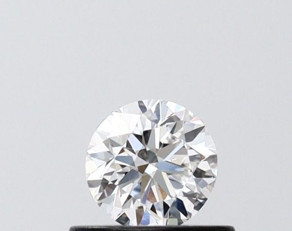 Round Lab-Grown Diamond image