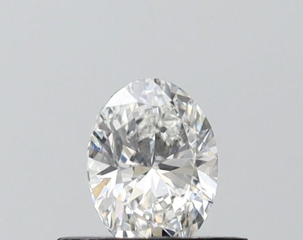 Oval Lab-Grown Diamond image