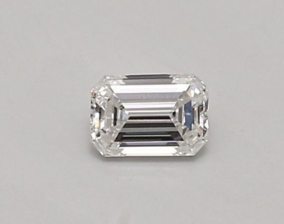 Emerald Lab-Grown Diamond image