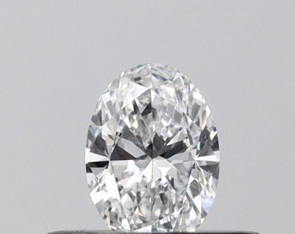 Oval Lab-Grown Diamond image