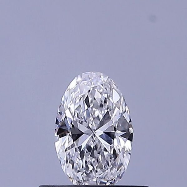 Oval Lab-Grown Diamond image