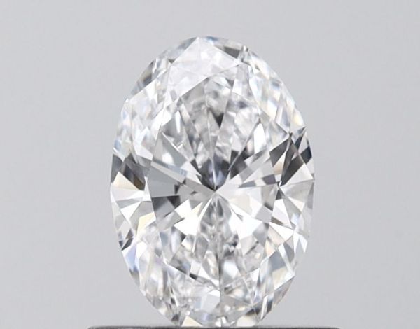 Oval Lab-Grown Diamond image