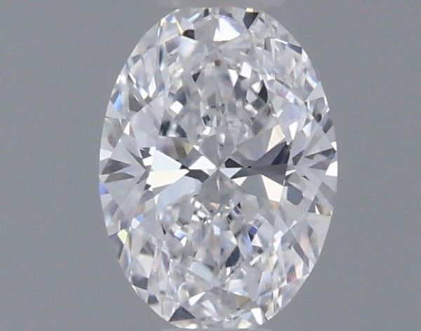 Oval Lab-Grown Diamond image