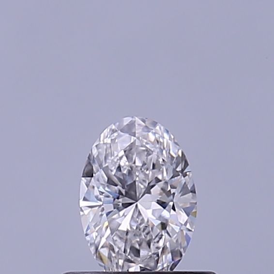Oval Lab-Grown Diamond image