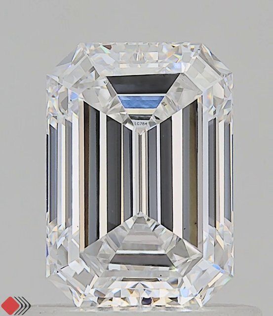 Emerald Lab-Grown Diamond image