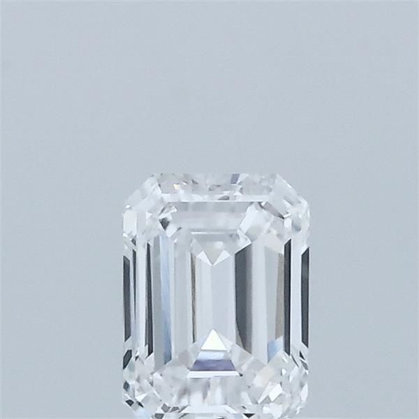 Emerald Lab-Grown Diamond image