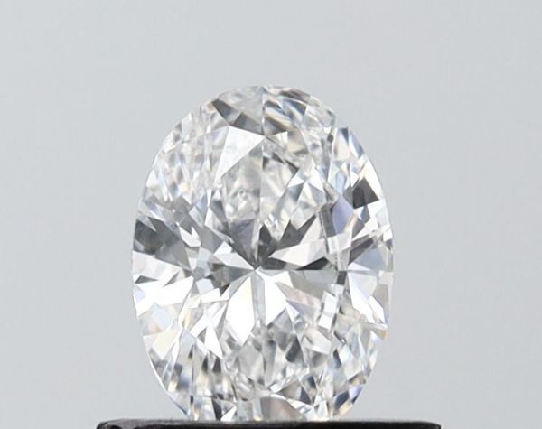Oval Lab-Grown Diamond image