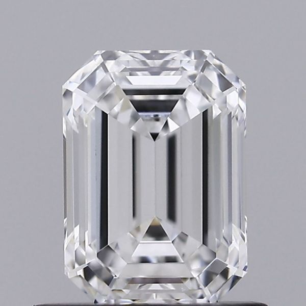 Emerald Lab-Grown Diamond image