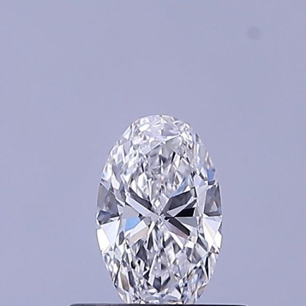 Oval Lab-Grown Diamond image