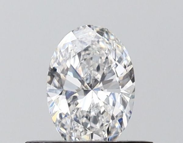 Oval Lab-Grown Diamond image