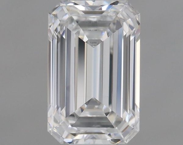 Emerald Lab-Grown Diamond image