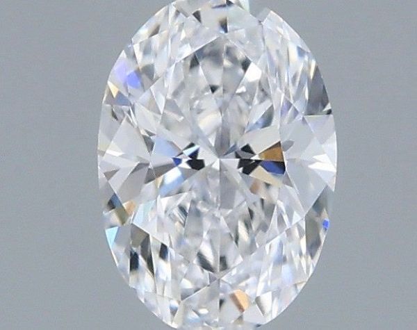 Oval Lab-Grown Diamond image