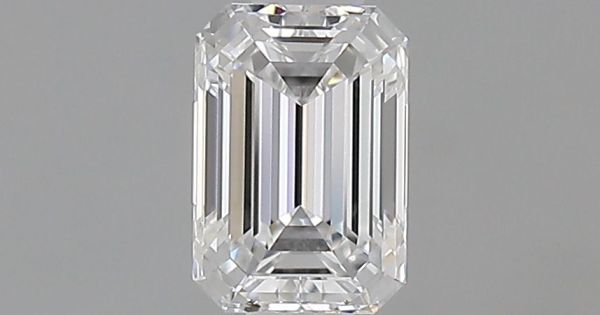 Emerald Diamond image