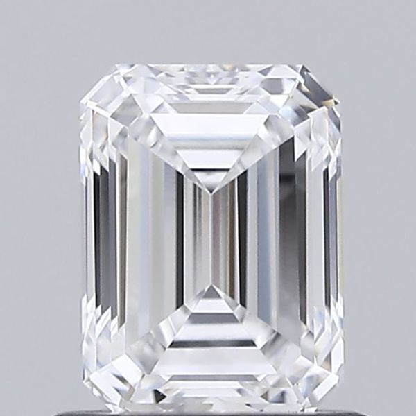 Emerald Lab-Grown Diamond image
