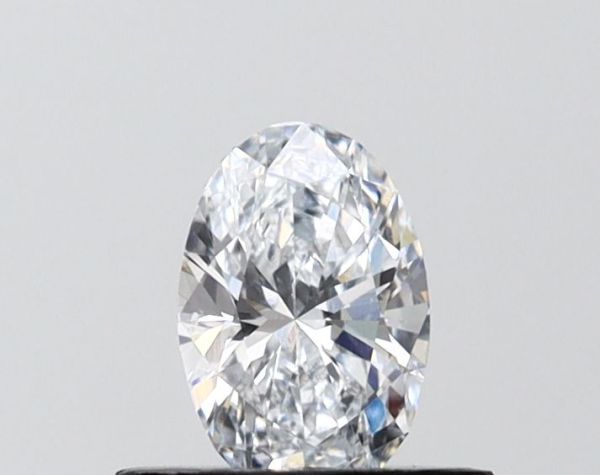 Oval Lab-Grown Diamond image