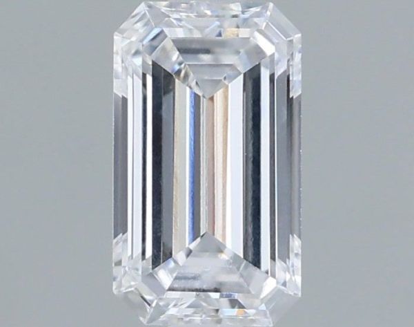 Emerald Lab-Grown Diamond image
