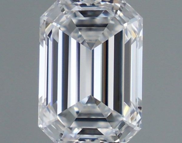 Emerald Lab-Grown Diamond image
