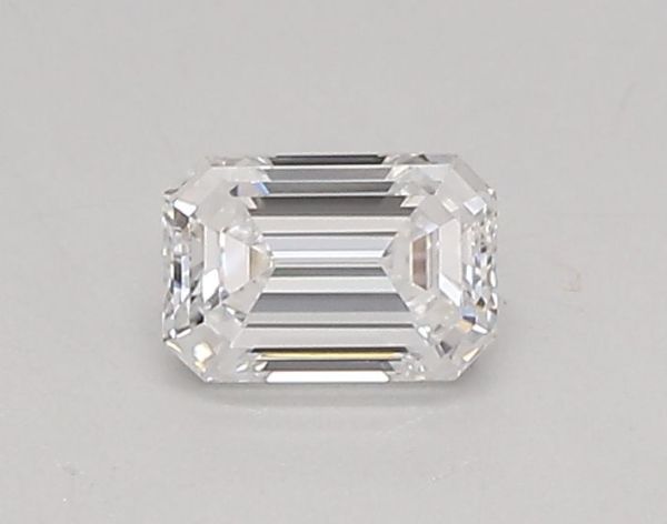 Emerald Lab-Grown Diamond image